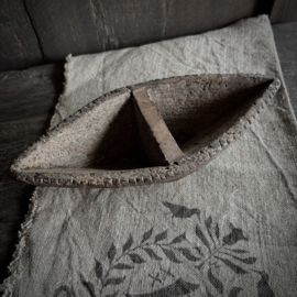 Oud houten kruidenbakje ( L 24 cm)