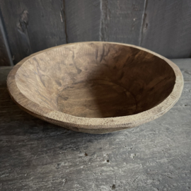 Oud houten schaaltje 3 ( Dia 22,5 cm)