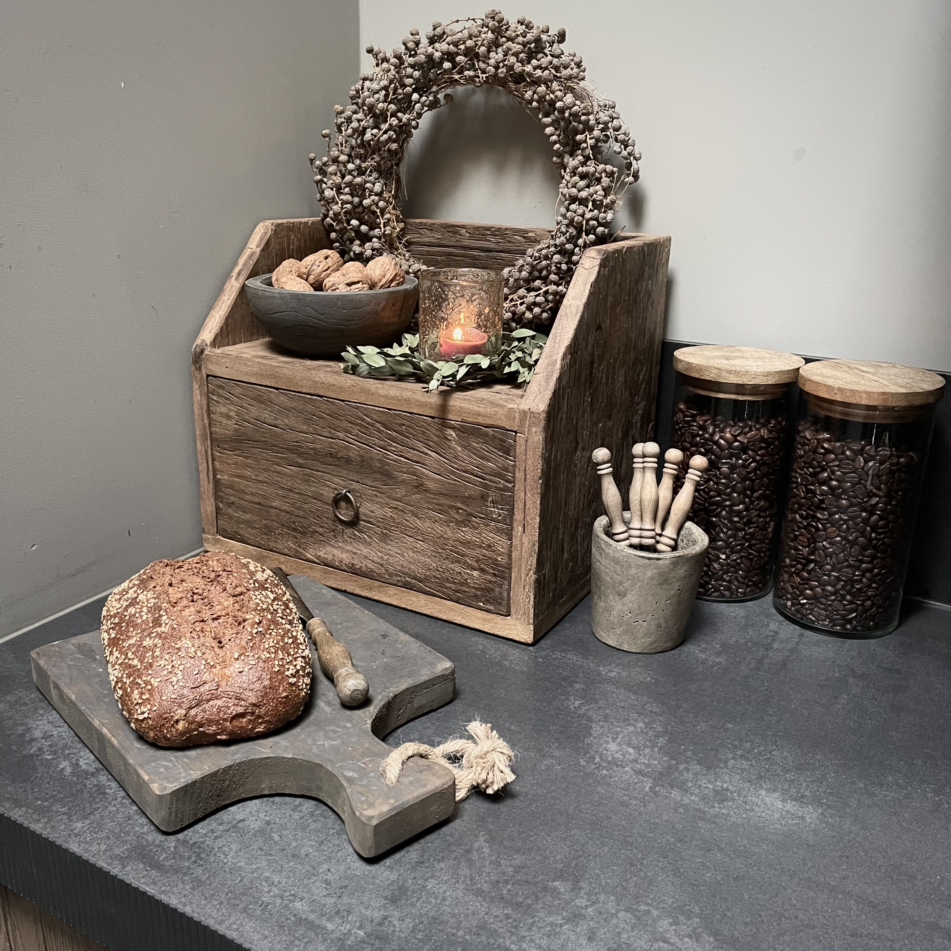 Zware gruttersbak/ coffeetray (Br 35 cm)