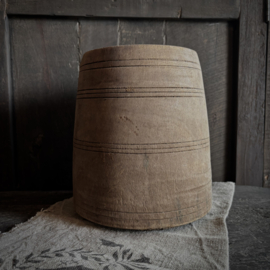 Oude Nepalese pot C (H 22,5 cm)