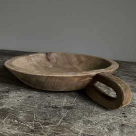 Houten schaal met handvat (L 47,5 cm)