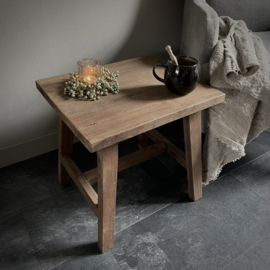 Bijzet tafel (H 45,5 cm)