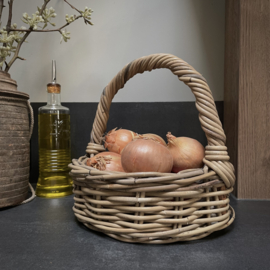 Rattan hengsel mand  (H 25 cm..)