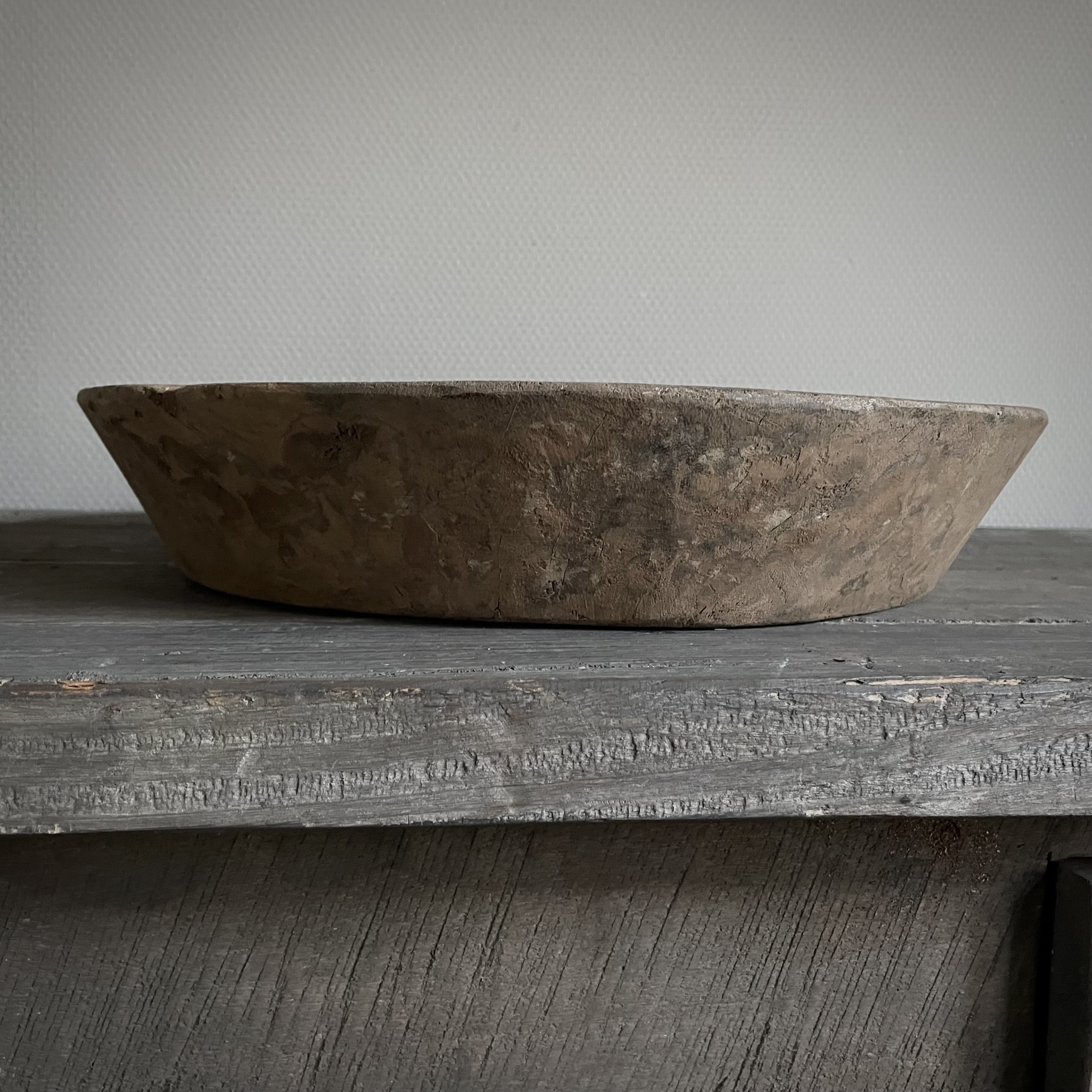Oude houten schaal Nr 116  (Ø 41 cm)