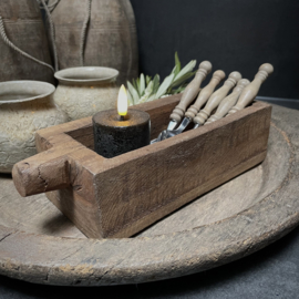 Houten bakje (L 25 cm)