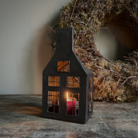 Metalen gevel huisje (H 25 cm.)