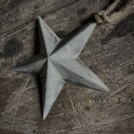 Metalen ster 'zink' aan touw 'S' (15,5 cm)