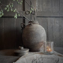 Oude Nepalese pot 135 (H 29 cm)