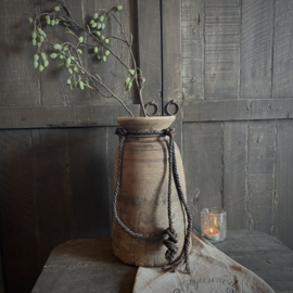 Oude Nepalese pot 137 (H 34 cm)