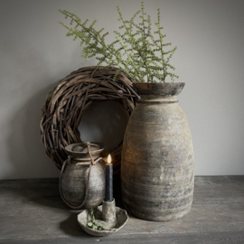 Oude Nepalese pot  NR125 (H 39,5 cm)