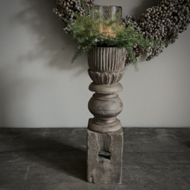 Unieke houten baluster 'kandelaar' Nr 6 (H 35 cm)