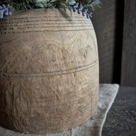 Oude Nepalese pot K (H 17 cm)