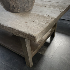 Zware houten salontafel (120 x 70)