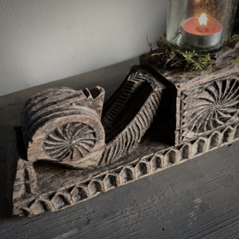 Oud ornament NR 48 ( L 53 cm.)
