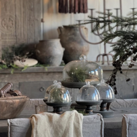 Plateau met glazen stolp 'bonbon' Aura Peeperkorn