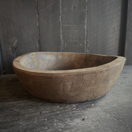 Oud houten schaaltje 8 ( Dia 23,5 cm)