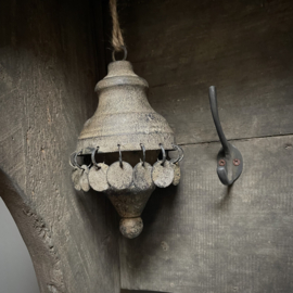 Metalen klos 'muntjes' (H 17 cm)