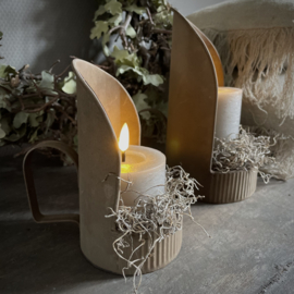 Metalen kandelaar (H 16 cm)