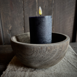 Vergrijsde houten kom/ bowl ( Dia 19 cm.)