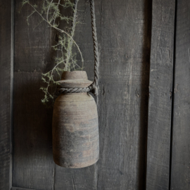 Oude Nepalese pot 89 (H 25,5 cm)