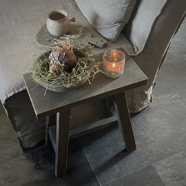 Houten kruk 'Luksa' (Br 40,5 cm)