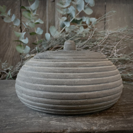 Houten pot met deksel (Dia 20 cm.)