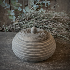 Houten pot met deksel (Dia 20 cm.)