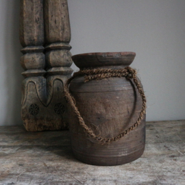 Oude Nepalese pot X (H 27,5 cm)