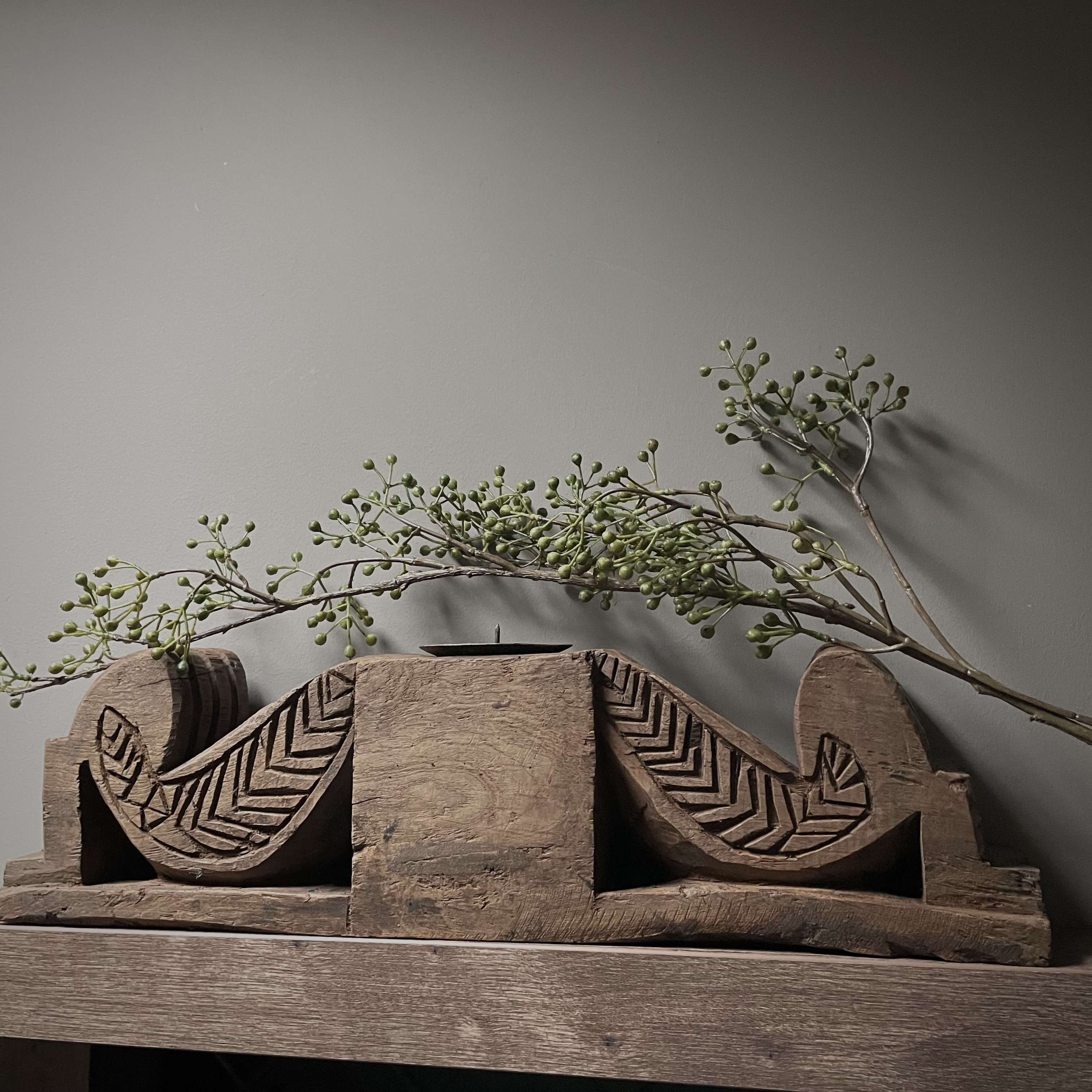 Oud ornament NR 44 ( L 56 cm.)
