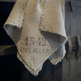 Shabby linnen  '1542' (45x45 cm)