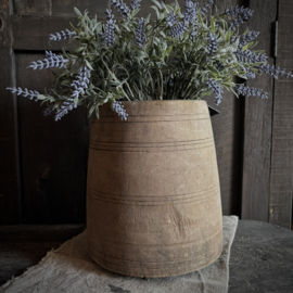 Oude Nepalese pot C (H 22,5 cm)