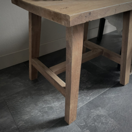 Bijzet tafel (H 45,5 cm)