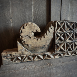 Oud ornament ( L 61 cm.)