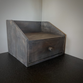 Gruttersbak/ console (br. 40 cm.)