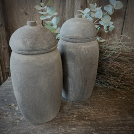 Houten pot met deksel (H 24,5cm.)