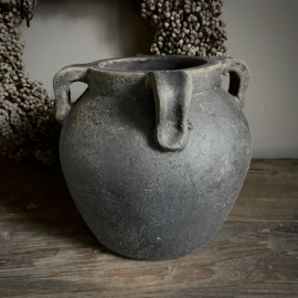 Aardewerken pot  (H 25 cm.)