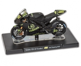 1;18<>#46 - YAMAHA YZR-M1, MotoGP 2007 "EXCALIBUR"  - Valentino Rossi #46 Collection