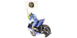 1;12<>SET - YAMAHA YZR-M1 + Figurine ROSSI + Flag Memory Andreas #77- MotoGP 2018 "Catalunya" - mc122183246