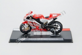1;24<>YAMAHA YZR-M1     MotoGP 2004  Marco Melandri  #33