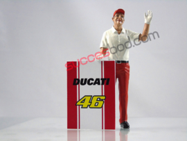 1;18<>DUCATI PIT CREW MAN with  #46   Ducati board (2pcs.) art.4610/707