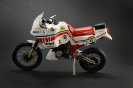 1;09<>YAMAHA  "TENERE 660cc" - Paris-Dakar Rally 1986 - ITALERI (Protar model)