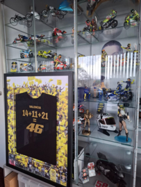 Valentino Rossi - Valencia 2021 - T SHIRT Last race + Magazine + Extra's