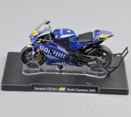 1;18<>#46 - YAMAHA YZR-M1, MotoGP 2004 'WorldChampion"- Valentino Rossi #46 Collection