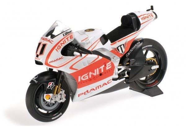 1;12<>DUCATI DESMOSEDICI GP13  MotoGP - Ben Spies #11 - mc122130011