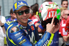 1;12<>SET - YAMAHA YZR-M1  MotoGP 2018 "Pole Mugello" Valentino Rossi  mc122183146