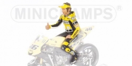 1;12<>Valentino Rossi   MotoGP 2005 USA "SITTING".  mc312050096