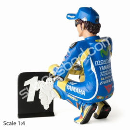 1;04<>Valentino Rossi -  "BIKE-VICTORY-LANE" -  MotoGP  2016 - Scale 1/4