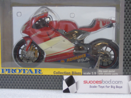 1;09<>DUCATI DESMO GP6 -  PROTAR / ITALERI   DIECAST  MODEL - no104845