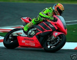 1;12<>HONDA RC 211V   MotoGP 2001 "MOTEGI".  Rossi #46.  mc122017946