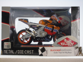 1;10<>HONDA  RC 211V - MotoGP 2006  - Nicky HAYDEN  "WORLD CHAMPION" - Ref.13777